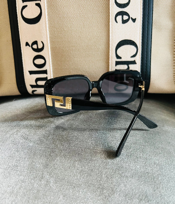 Oversized chic women’s sunglasses - Black