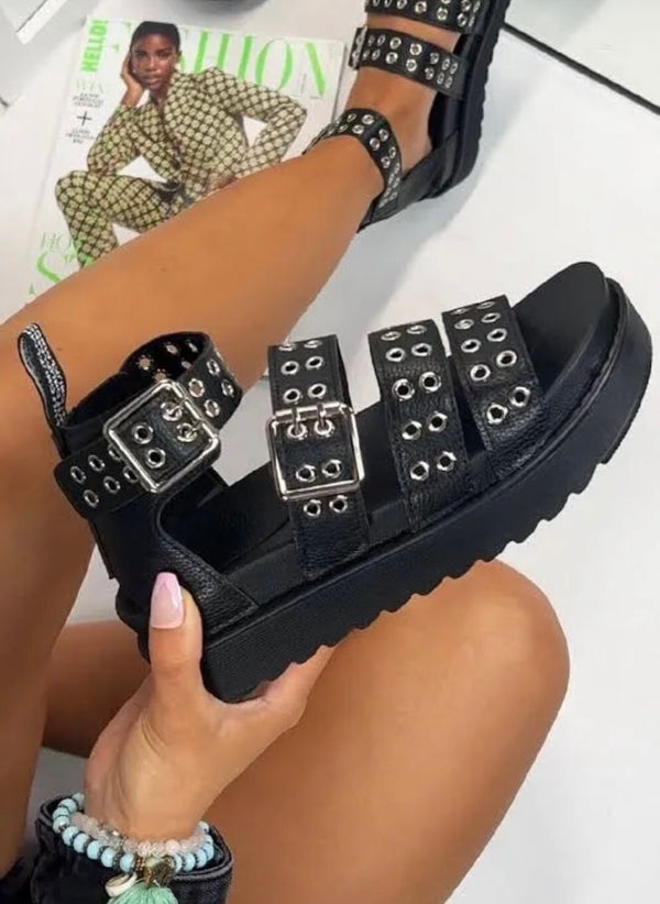 Chunky platform eyelet sandals - black