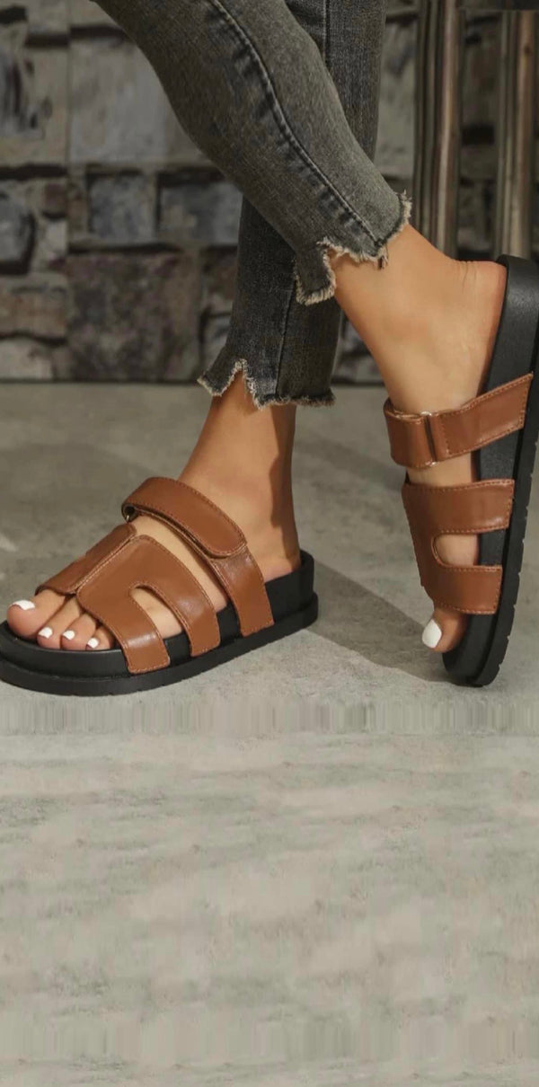 Tan sliders