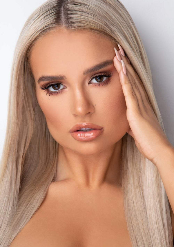 Tatti lashes Molly Mae everyday