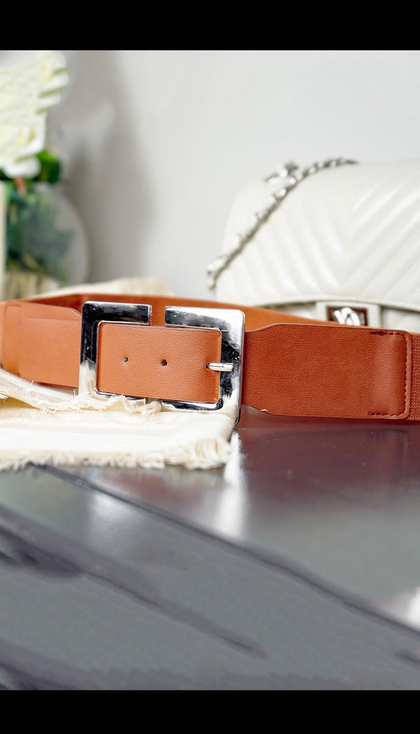 Camel elasticated buckle belt