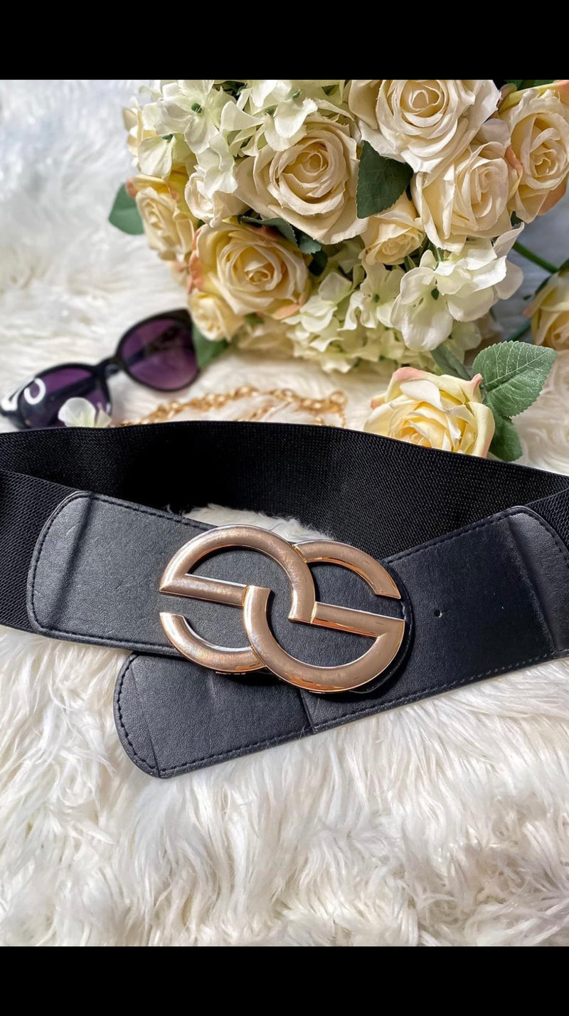 Large buckle waist belt